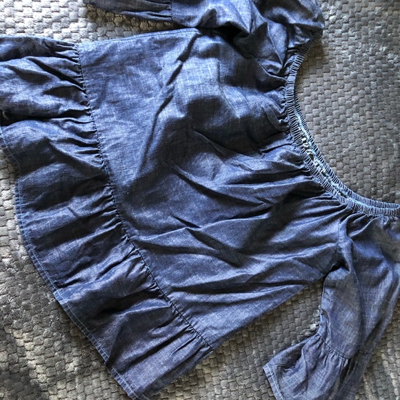 Jean material off the shoulder top - Picture 2 of 3